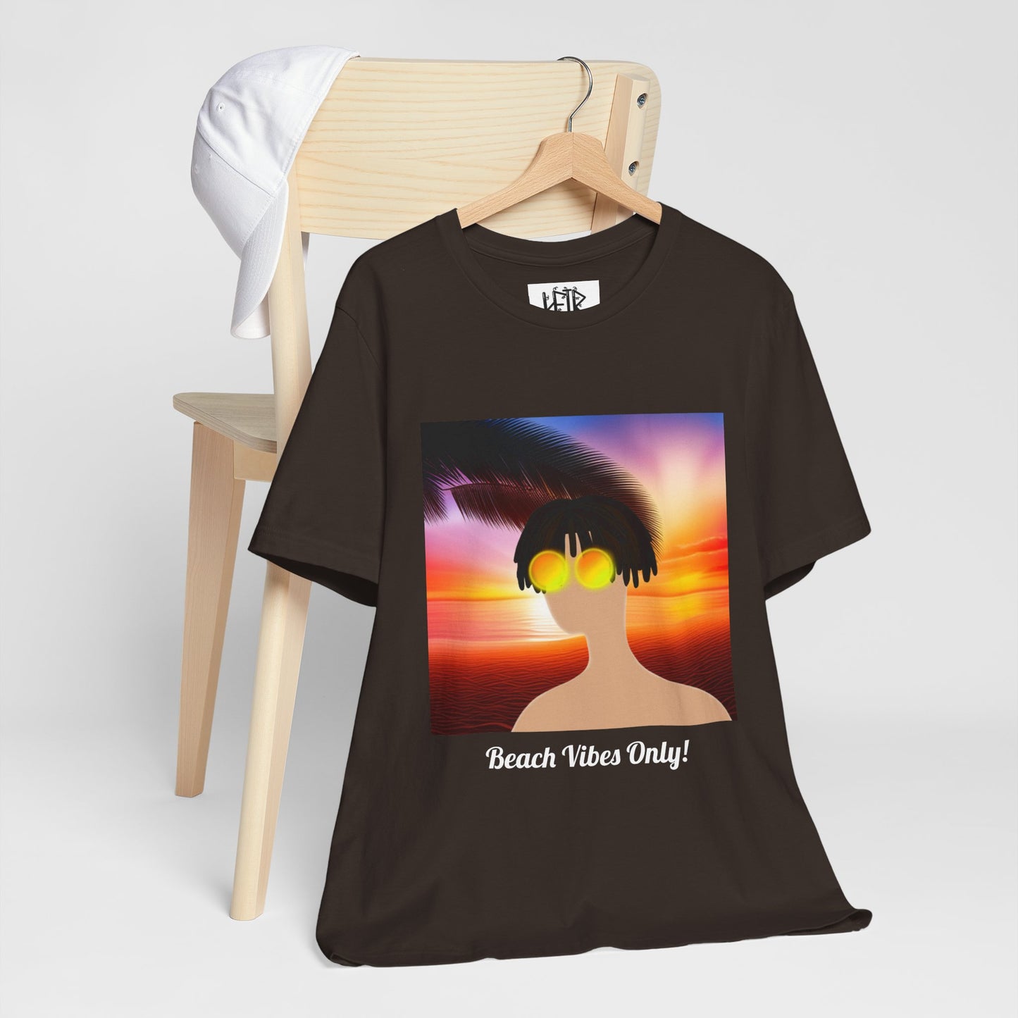 Fun Beach Boy Noah - Unisex Softstyle T-Shirt