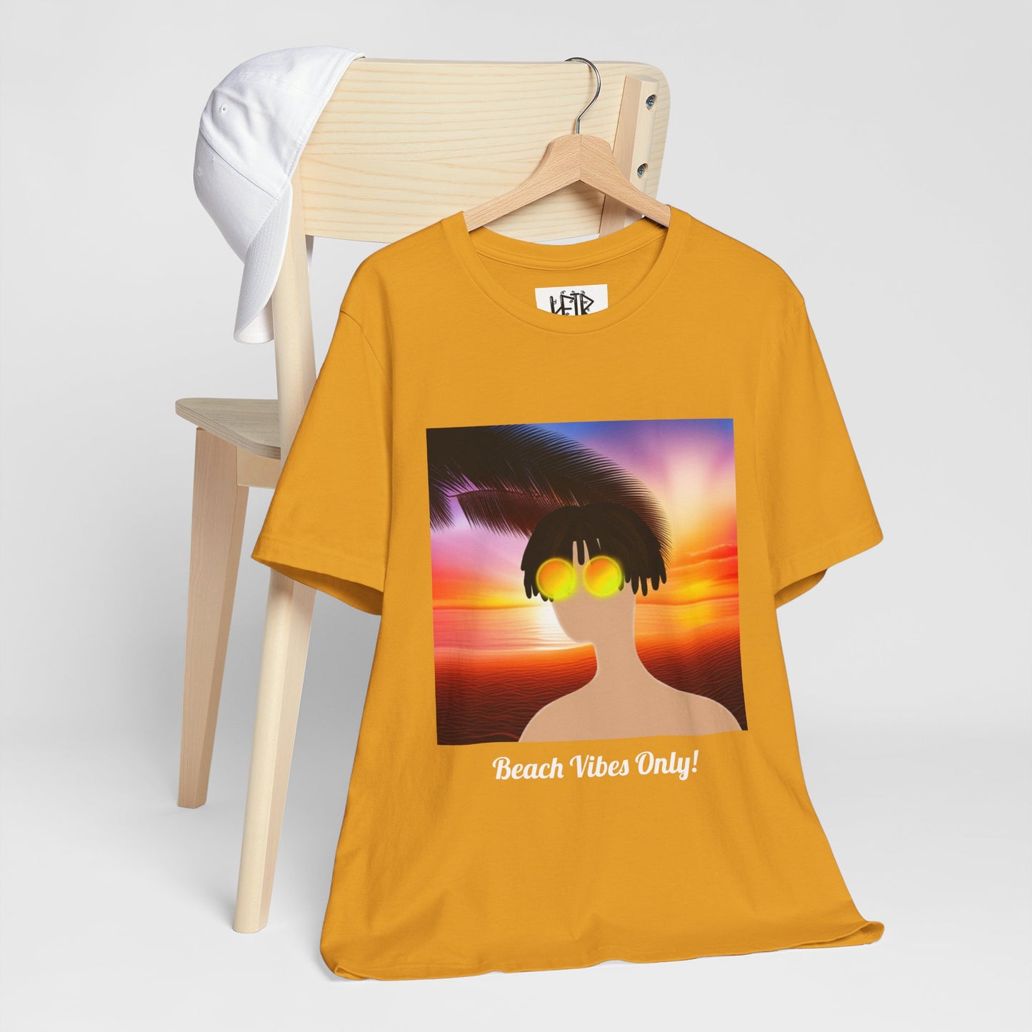 Fun Beach Boy Noah - Unisex Softstyle T-Shirt