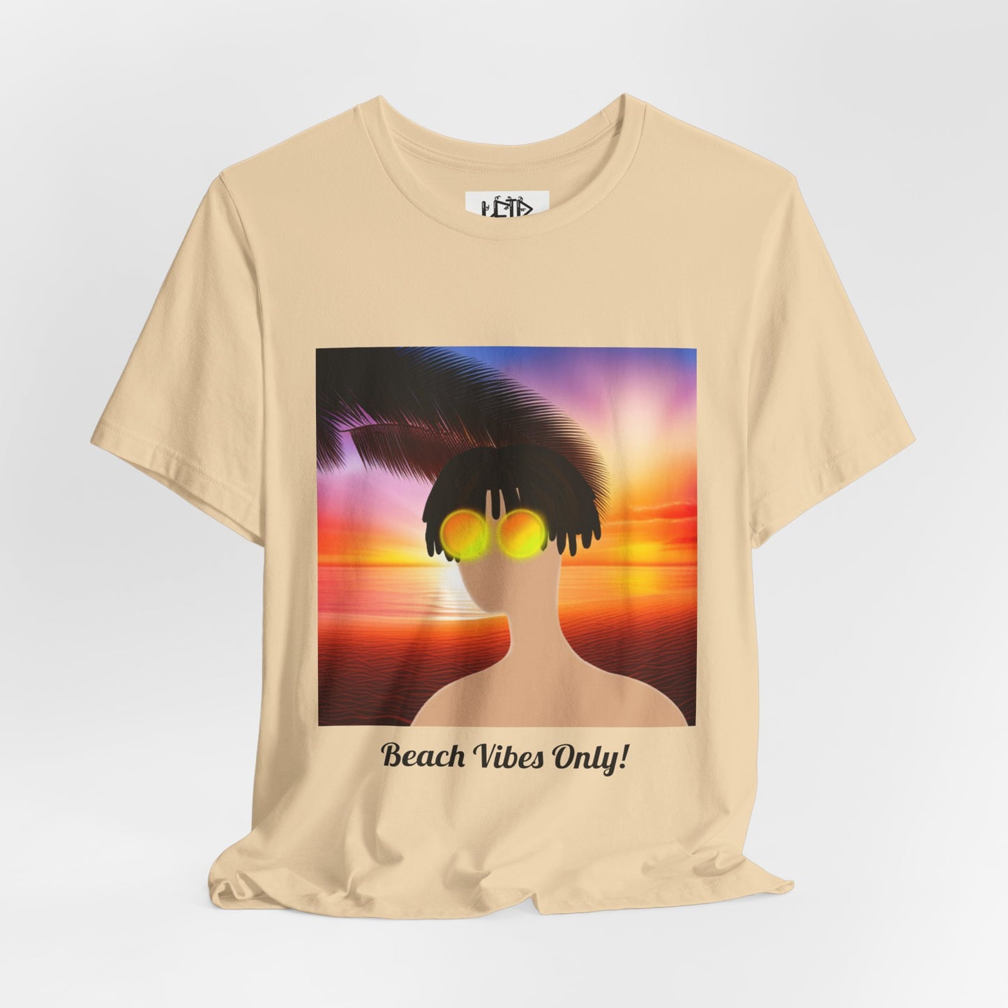 Fun Beach Boy Noah - Unisex Softstyle T-Shirt