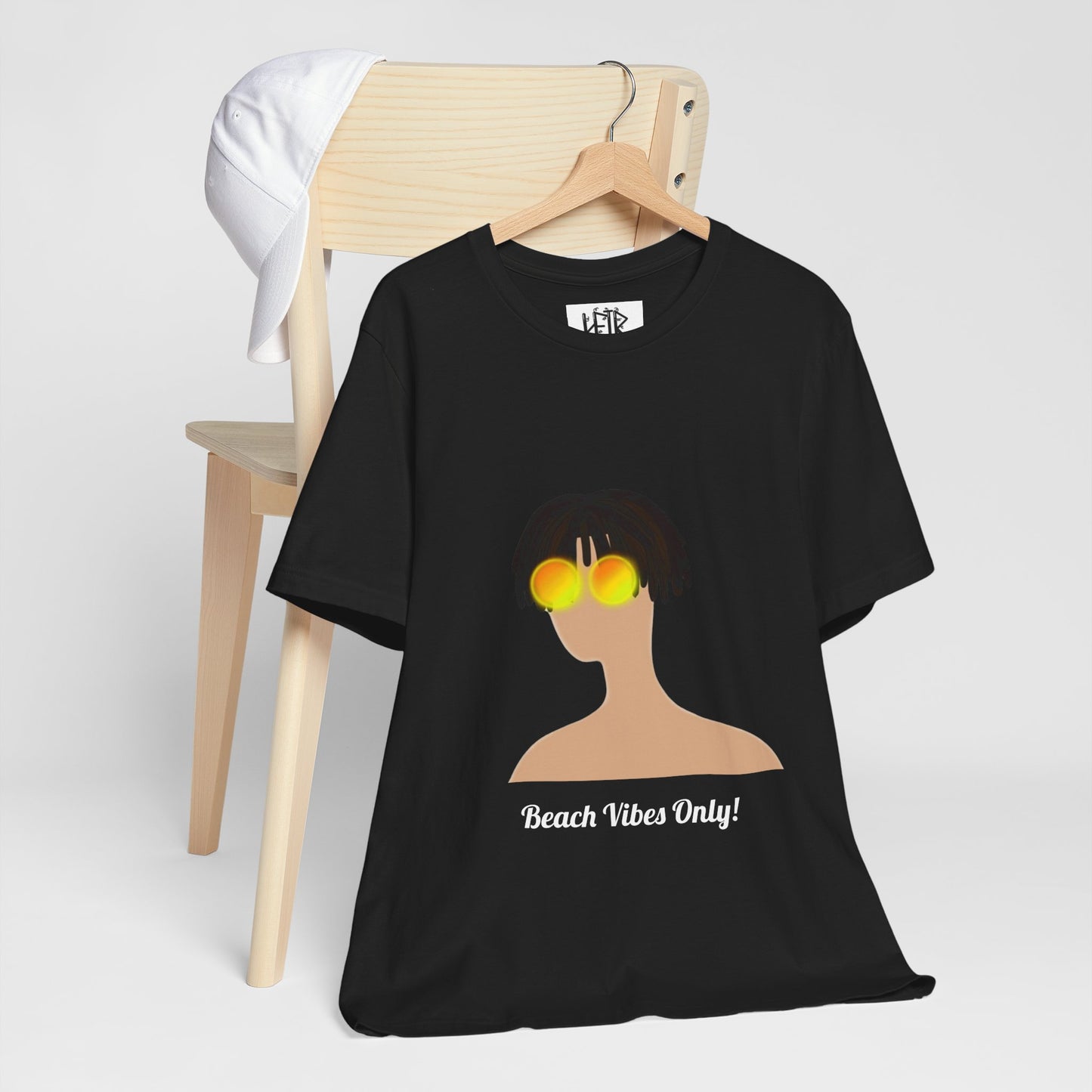 Plain Beach Boy Noah - Unisex Softstyle T-Shirt