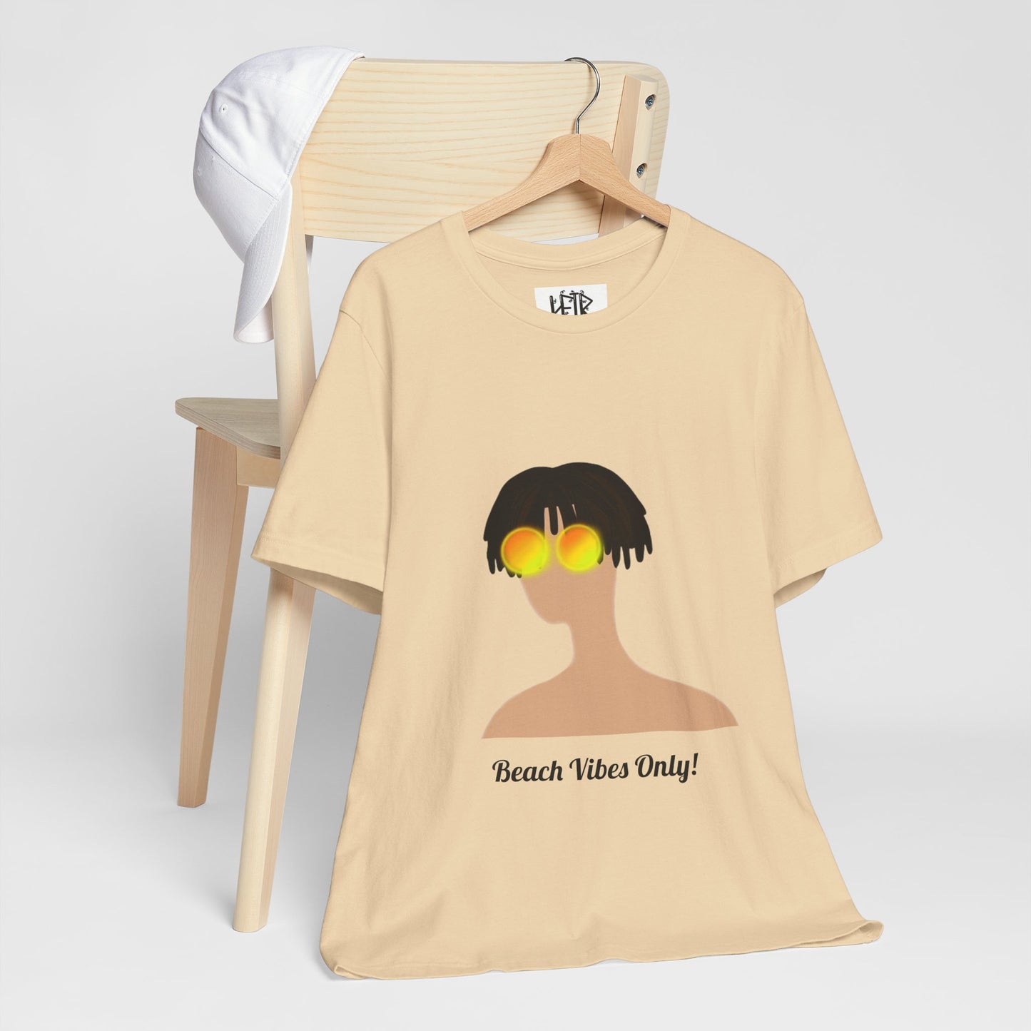 Plain Beach Boy Noah - Unisex Softstyle T-Shirt